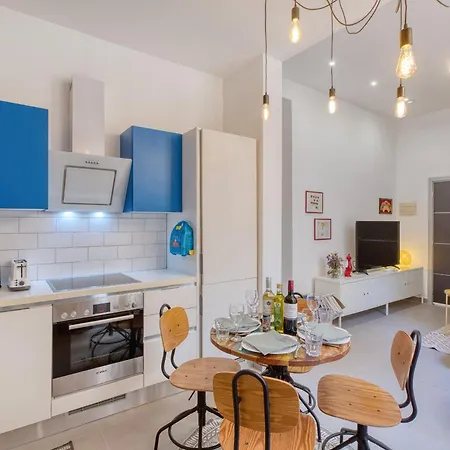 Stylish Maisonette With Yard Near Seafront Ivel1-1
