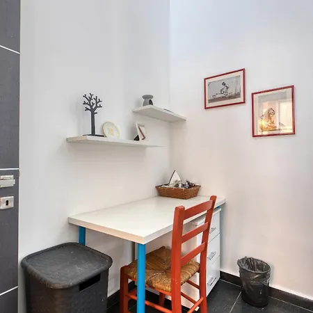 Stylish Maisonette With Yard Near Seafront Ivel1-1 펜션 *