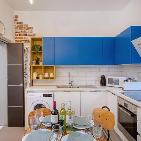 펜션 Stylish Maisonette With Yard Near Seafront Ivel1-1 슬리에마